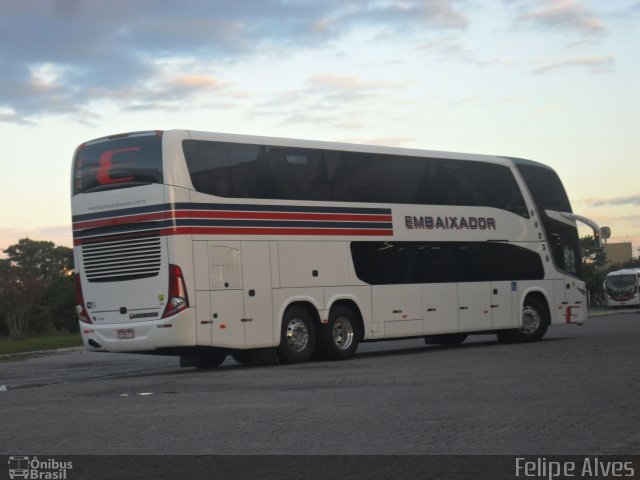Expresso Embaixador 424 na cidade de Pelotas, Rio Grande do Sul, Brasil, por Felipe Alves. Número da foto: #1002611.