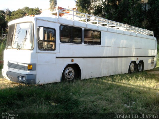 Ônibus Particulares MPO8203 na cidade de Taboão da Serra, São Paulo, Brasil, por Josivaldo Oliveira. ID da foto: 959251.