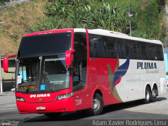 Pluma Conforto e Turismo 7218 na cidade de Santos, São Paulo, Brasil, por Adam Xavier Rodrigues Lima. Número da foto: #958533.