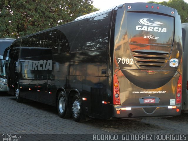 Viação Garcia 7002 na cidade de Maringá, Paraná, Brasil, por Rodrigo  Gutierrez Rodrigues. Número da foto: #959277.