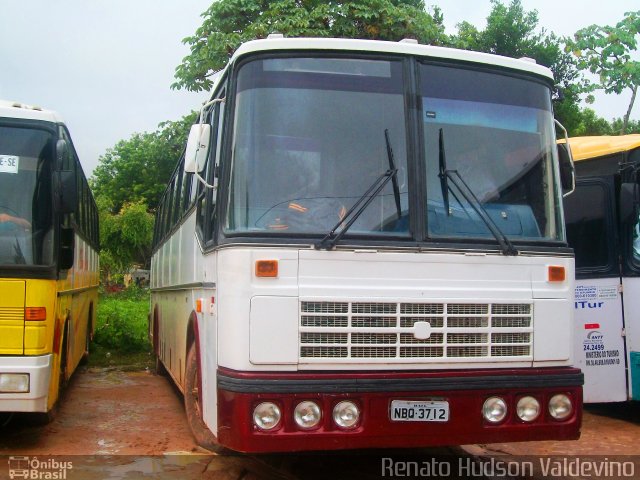 Ônibus Particulares  na cidade de Nísia Floresta, Rio Grande do Norte, Brasil, por Renato Hudson Valdevino. Número da foto: #962914.