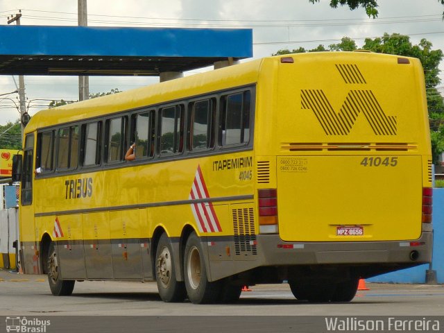 Viação Itapemirim 41045 na cidade de Goiânia, Goiás, Brasil, por Wallison Ferreira. Número da foto: #963744.