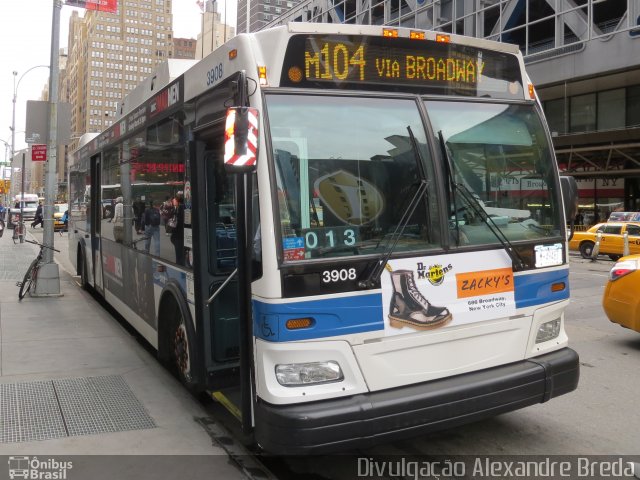 MTA New York City 3908 na cidade de New York, New York, Estados Unidos, por Alexandre Breda. Número da foto: #1005779.