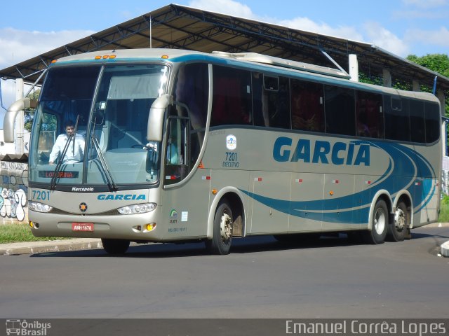 Viação Garcia 7201 na cidade de Bauru, São Paulo, Brasil, por Emanuel Corrêa Lopes. Número da foto: #1007530.