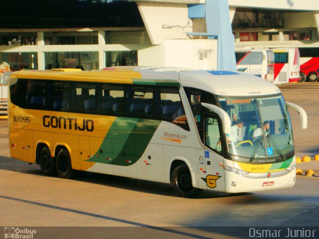 Empresa Gontijo de Transportes 18095 na cidade de Goiânia, Goiás, Brasil, por Osmar Junior. Número da foto: #1026693.
