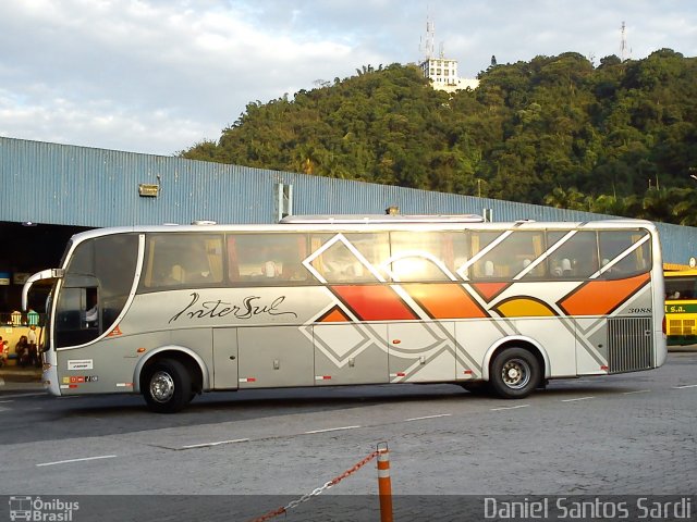 Intersul 3088 na cidade de Santos, São Paulo, Brasil, por Daniel Santos Sardi. Número da foto: #1029983.