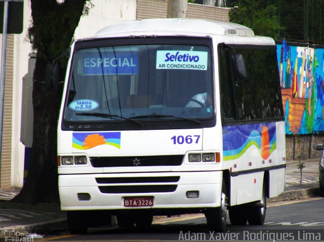 Guaiúba Transportes 1067 na cidade de Santos, São Paulo, Brasil, por Adam Xavier Rodrigues Lima. Número da foto: #1032380.