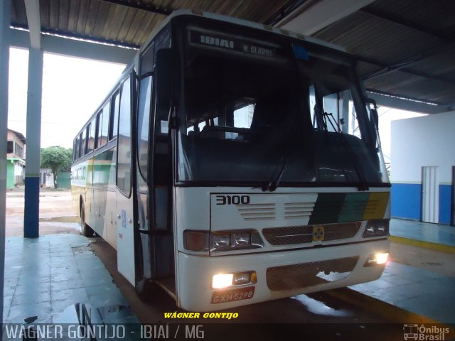 Empresa Gontijo de Transportes 3100 na cidade de Ibiaí, Minas Gerais, Brasil, por Wágner  Gontijo. ID da foto: 1032765.