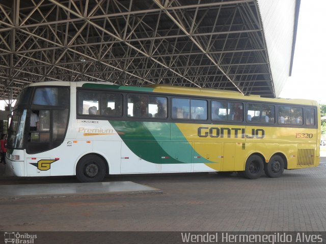 Empresa Gontijo de Transportes 15320 na cidade de Patos de Minas, Minas Gerais, Brasil, por Wendel Hermenegildo Alves. ID da foto: 1033784.