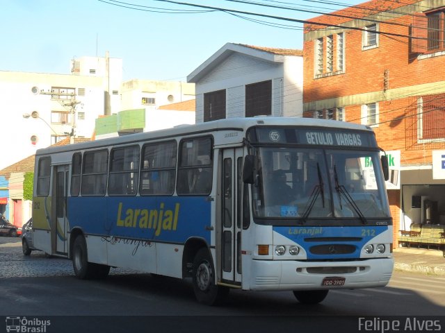 Laranjal Transportes 212 na cidade de Pelotas, Rio Grande do Sul, Brasil, por Felipe Alves. Número da foto: #1036404.