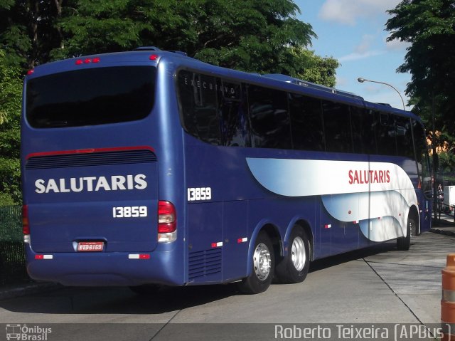 Viação Salutaris e Turismo 13859 na cidade de São Paulo, São Paulo, Brasil, por Roberto Teixeira. Número da foto: #1036790.