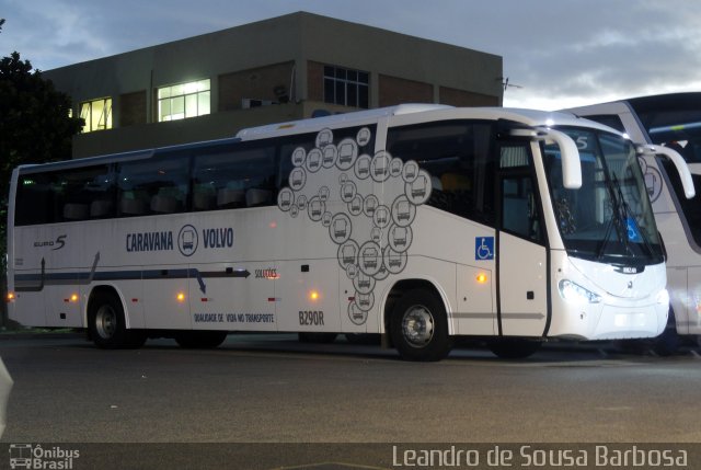 Volvo IRIZAR CENTURY VOLVO B290R na cidade de Rio de Janeiro, Rio de Janeiro, Brasil, por Leandro de Sousa Barbosa. Número da foto: #1036781.