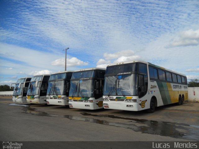 Empresa Gontijo de Transportes 15585 na cidade de Montes Claros, Minas Gerais, Brasil, por Lucas  Mendes. Número da foto: #1040586.