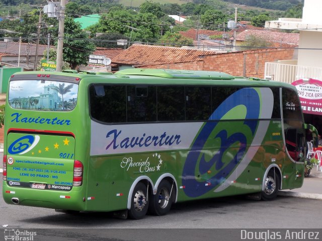 Xaviertur 9011 na cidade de Trindade, Goiás, Brasil, por Douglas Andrez. Número da foto: #1042281.