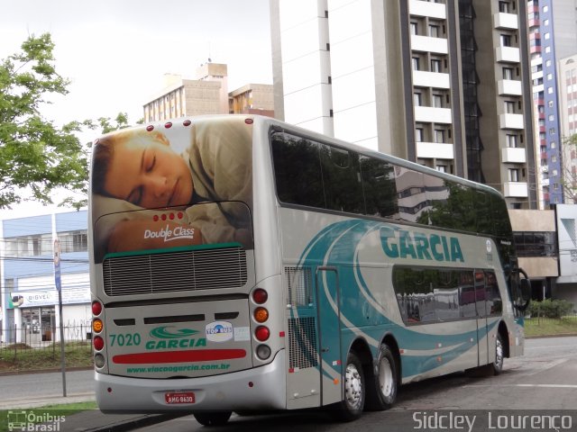 Viação Garcia 7020 na cidade de Curitiba, Paraná, Brasil, por Sidcley Lourenço. Número da foto: #1043688.