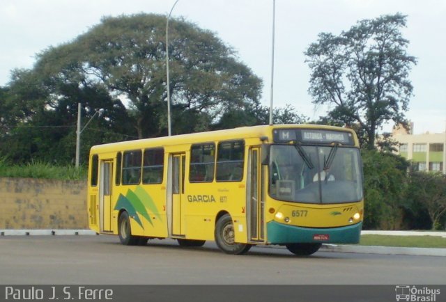 Viação Garcia 6577 na cidade de Maringá, Paraná, Brasil, por Paulo J. S. Ferre. Número da foto: #1043140.