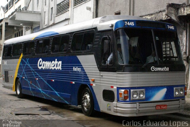 Viação Cometa 7445 na cidade de Rio de Janeiro, Rio de Janeiro, Brasil, por Carlos Eduardo Lopes. Número da foto: #1045223.