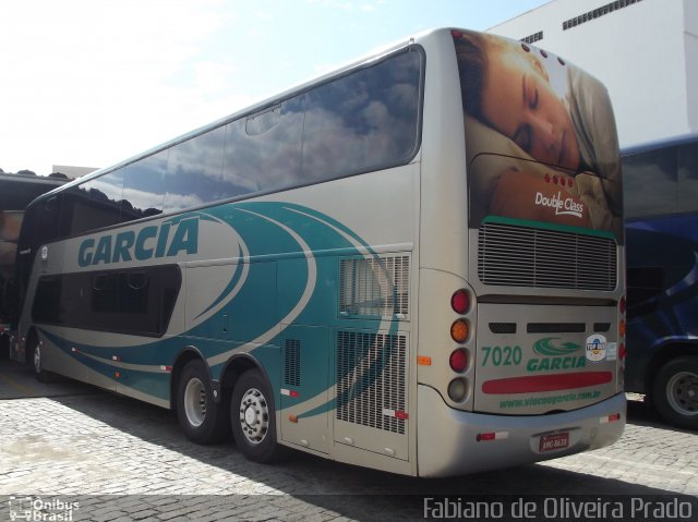 Viação Garcia 7020 na cidade de São Paulo, São Paulo, Brasil, por Fabiano de Oliveira Prado. Número da foto: #1046948.