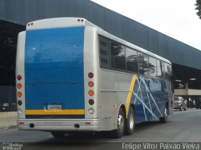Ônibus Particulares 7729 na cidade de São Paulo, São Paulo, Brasil, por Felipe Vitor Paixão Vieira. Número da foto: #1046899.