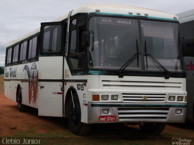 New World Turismo 1015 na cidade de Brasília, Distrito Federal, Brasil, por Clébio Júnior. Número da foto: #1047317.