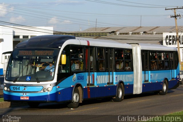 Metrobus 1064 na cidade de Goiânia, Goiás, Brasil, por Carlos Eduardo Lopes. Número da foto: #1048487.