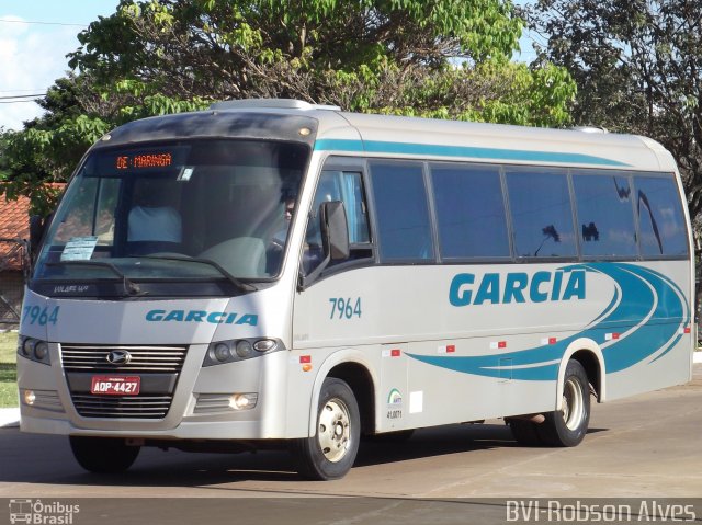 Viação Garcia 7964 na cidade de Maringá, Paraná, Brasil, por Robson Alves. Número da foto: #1049622.