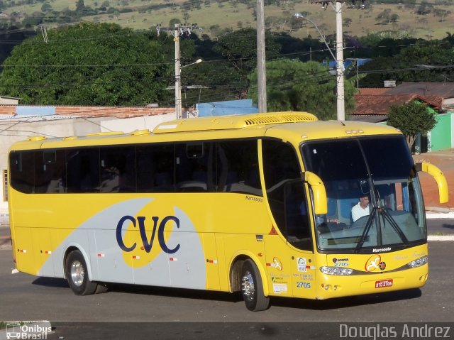 Advance Transatur 2705 na cidade de Trindade, Goiás, Brasil, por Douglas Andrez. Número da foto: #1052280.