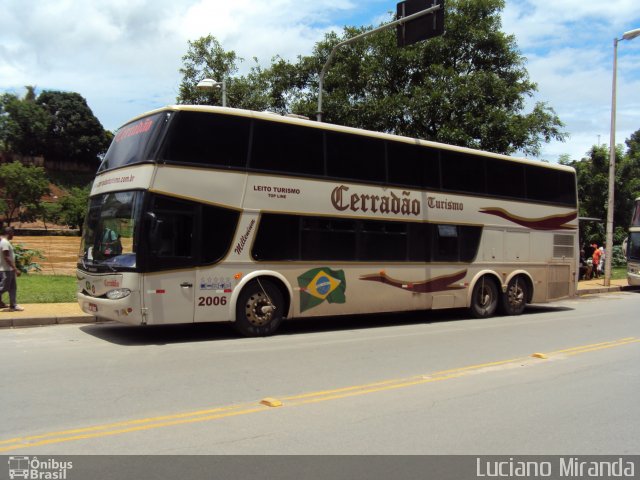 Cerradão Turismo 2006 na cidade de Ponte Nova, Minas Gerais, Brasil, por Luciano Miranda. ID da foto: 1054067.