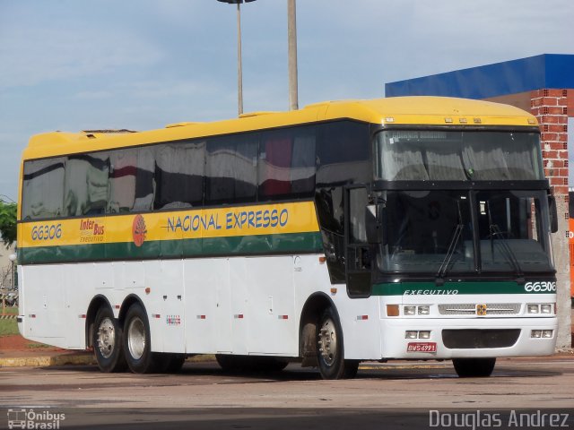 Nacional Expresso 66306 na cidade de Goiânia, Goiás, Brasil, por Douglas Andrez. Número da foto: #1055485.