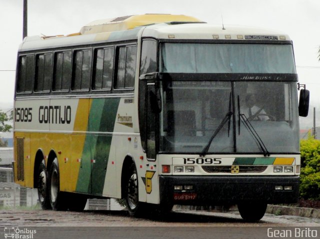 Empresa Gontijo de Transportes 15095 na cidade de Uberlândia, Minas Gerais, Brasil, por Gean Brito. ID da foto: 1057831.