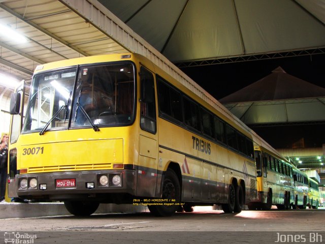 Viação Itapemirim 30071 na cidade de Belo Horizonte, Minas Gerais, Brasil, por Jones Bh. Número da foto: #1056417.