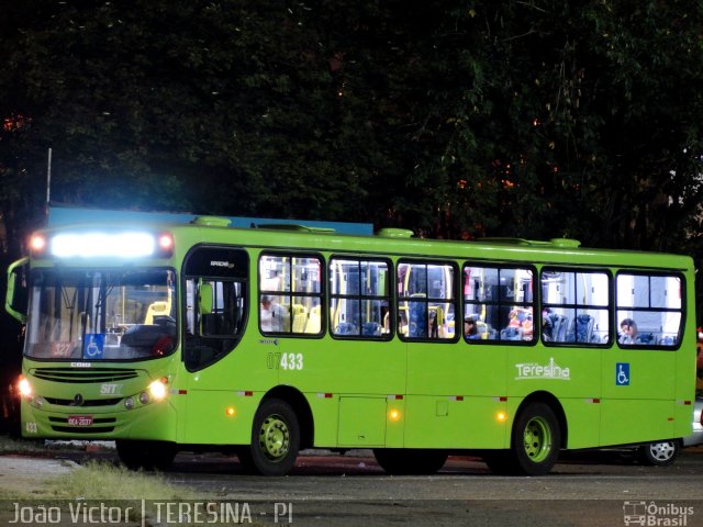 Taguatur - Taguatinga Transporte e Turismo 07433 na cidade de Teresina, Piauí, Brasil, por João Victor. ID da foto: 1059647.