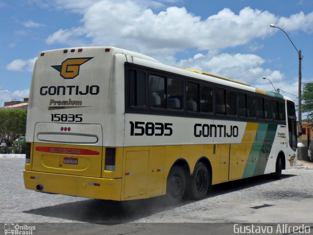 Empresa Gontijo de Transportes 15835 na cidade de Paulo Afonso, Bahia, Brasil, por Gustavo Alfredo. ID da foto: 1059366.