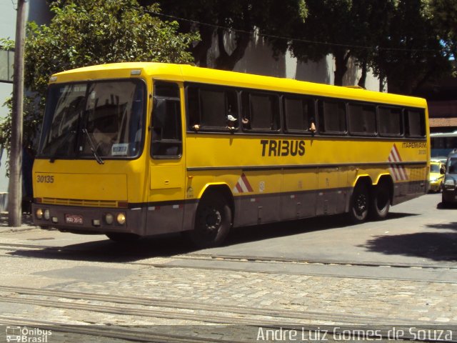 Viação Itapemirim 30135 na cidade de Rio de Janeiro, Rio de Janeiro, Brasil, por André Luiz Gomes de Souza. Número da foto: #1011420.
