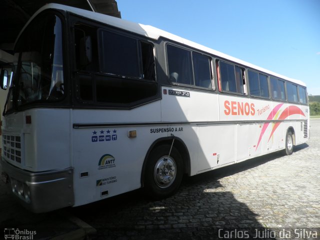 Senos Turismo 1409 na cidade de Casimiro de Abreu, Rio de Janeiro, Brasil, por Carlos Julio. Número da foto: #1063305.