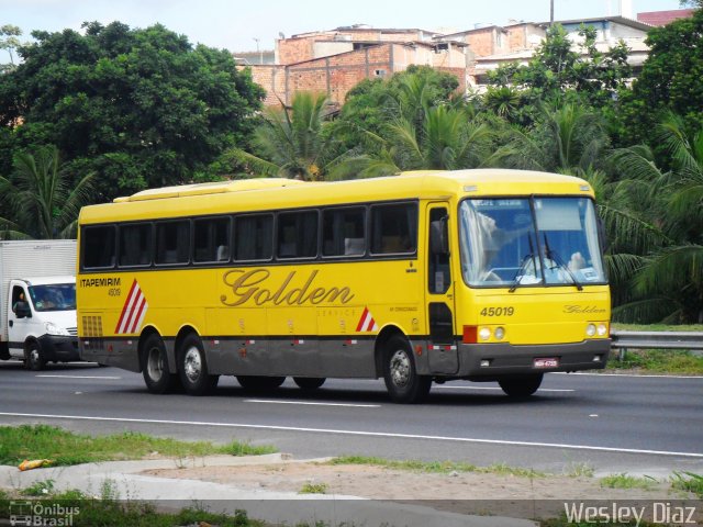 Viação Itapemirim 45019 na cidade de Salvador, Bahia, Brasil, por Wesley Diaz. ID da foto: 1064895.