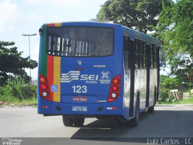 Rodoviária Metropolitana 123 na cidade de Recife, Pernambuco, Brasil, por Luiz Carlos de Santana. Número da foto: #1063891.
