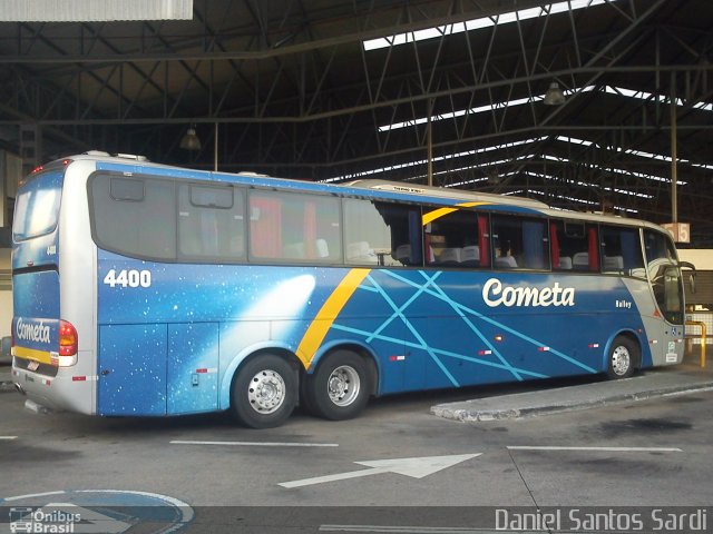 Viação Cometa 4400 na cidade de Praia Grande, São Paulo, Brasil, por Daniel Santos Sardi. Número da foto: #1064479.