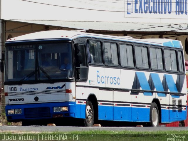 Empresa Barroso 108 na cidade de Teresina, Piauí, Brasil, por João Victor. Número da foto: #1012133.