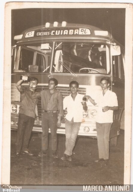 Expresso São Luiz 90 na cidade de Cáceres, Mato Grosso, Brasil, por Marco  Antonio. Número da foto: #1012517.