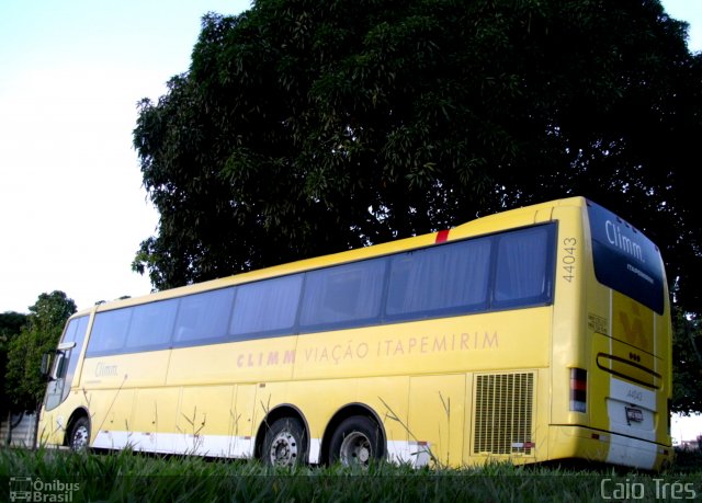 Viação Itapemirim 44043 na cidade de São Mateus, Espírito Santo, Brasil, por Caio Trés. Número da foto: #1014274.