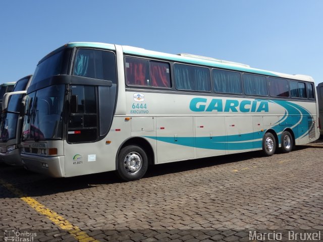 Viação Garcia 6444 na cidade de Londrina, Paraná, Brasil, por Marcio  Bruxel. Número da foto: #1016317.
