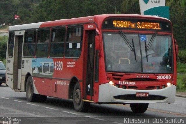 Expresso Luziense > Territorial Com. Part. e Empreendimentos 30088 na cidade de Sabará, Minas Gerais, Brasil, por Kleisson  dos Santos. Número da foto: #1020276.