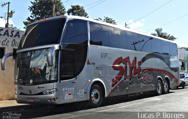 Style Bus 2000 na cidade de Araxá, Minas Gerais, Brasil, por Lucas Borges . ID da foto: 1085853.