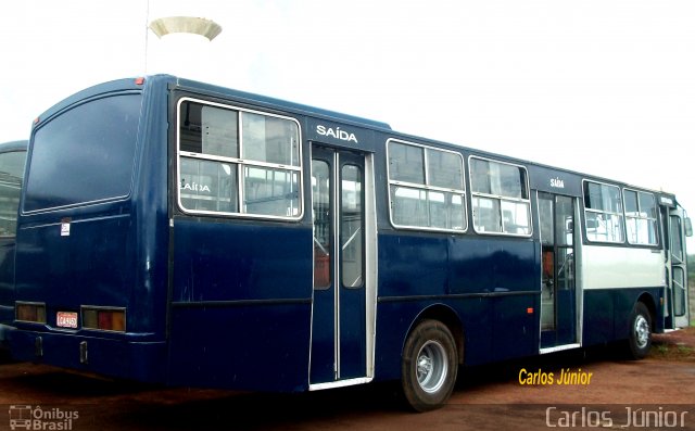 Ônibus Particulares 9453 na cidade de Goiânia, Goiás, Brasil, por Carlos Júnior. Número da foto: #1088311.
