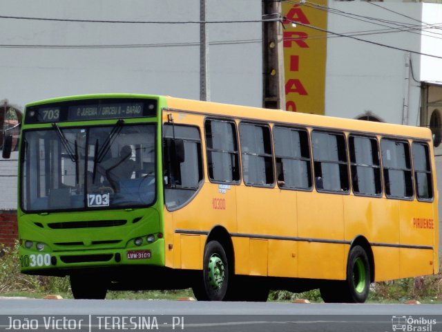 Viação Piauiense 10300 na cidade de Teresina, Piauí, Brasil, por João Victor. ID da foto: 1087962.