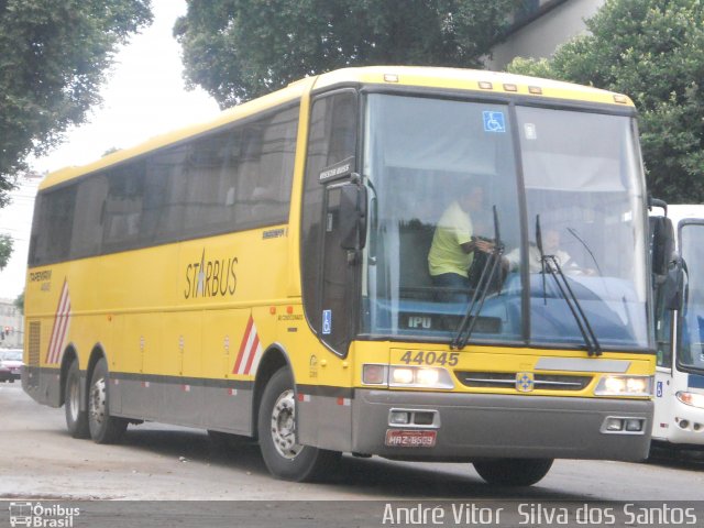 Viação Itapemirim 44045 na cidade de Rio de Janeiro, Rio de Janeiro, Brasil, por André Vitor  Silva dos Santos. Número da foto: #1089042.