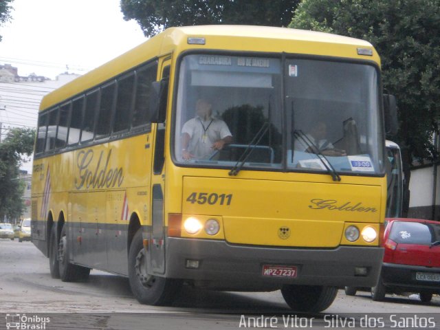 Viação Itapemirim 45011 na cidade de Rio de Janeiro, Rio de Janeiro, Brasil, por André Vitor  Silva dos Santos. Número da foto: #1089006.