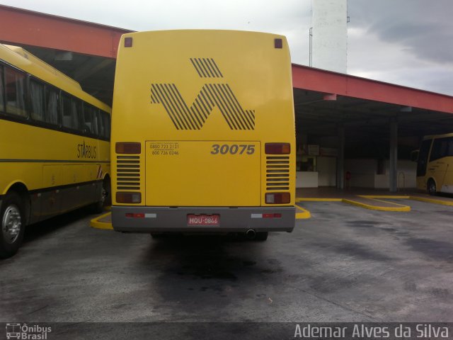 Viação Itapemirim 30075 na cidade de Queluz, São Paulo, Brasil, por Ademar Alves da Silva. Número da foto: #1093054.