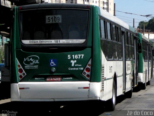 Via Sul Transportes Urbanos 5 1677 na cidade de São Paulo, São Paulo, Brasil, por Joel Mariano de Souza. Número da foto: #1093578.